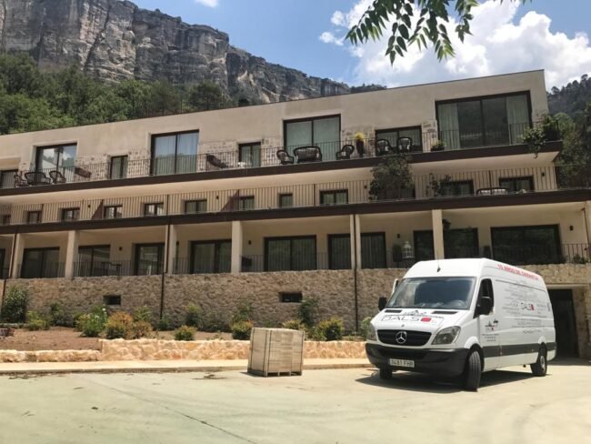 Si estás pensando en reformar tu chalet adosado en Cercedilla... ¡No te pierdas nuestro último trabajo! Entra y descubre los resultados.